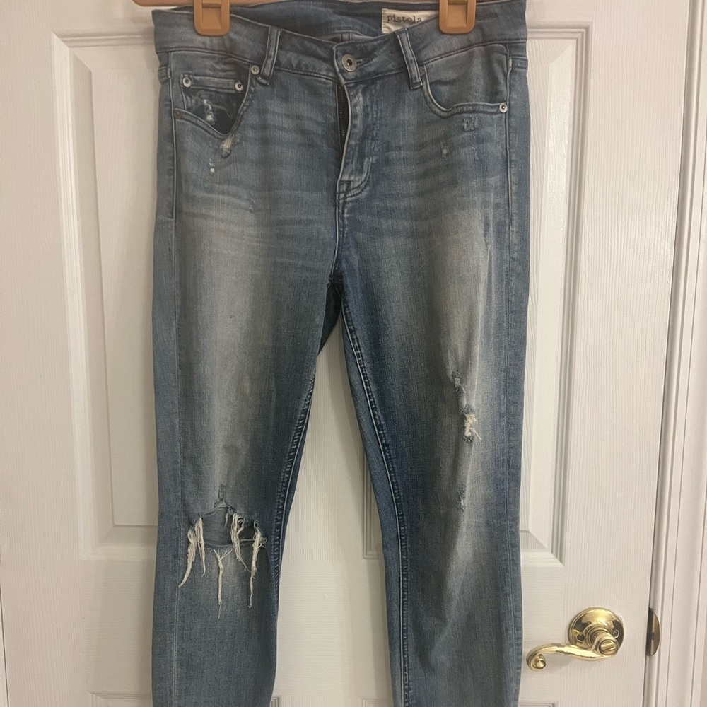 Pistola Distressed Skinny Jeans